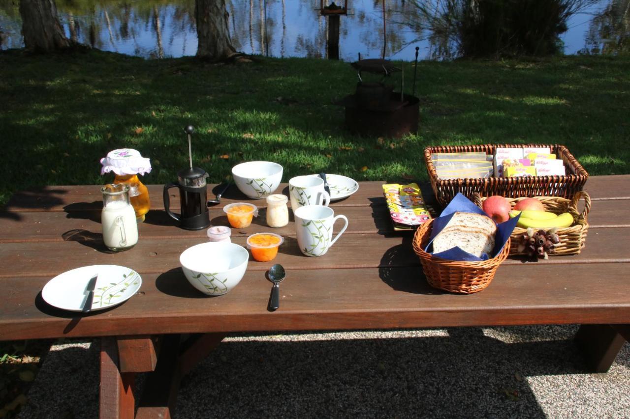 Salamander Bay Bed And Breakfast Екстериор снимка